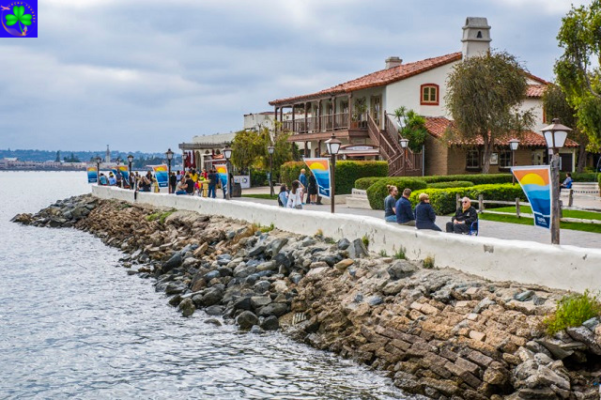 lang-Seaport Village