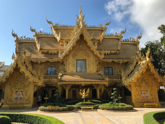 nha-ve-sinh-tai-chua-trang