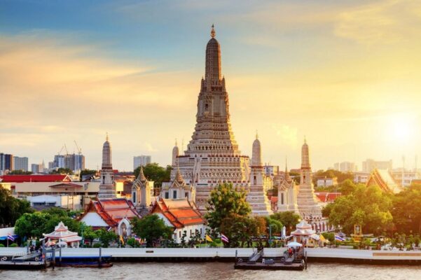 chua-wat-arun-bangkok-thai-lan-1