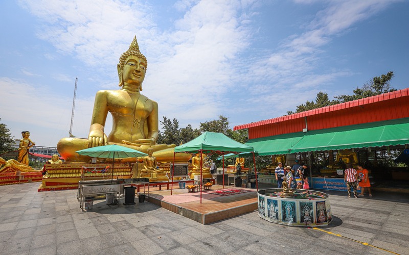 wat-phra-yai