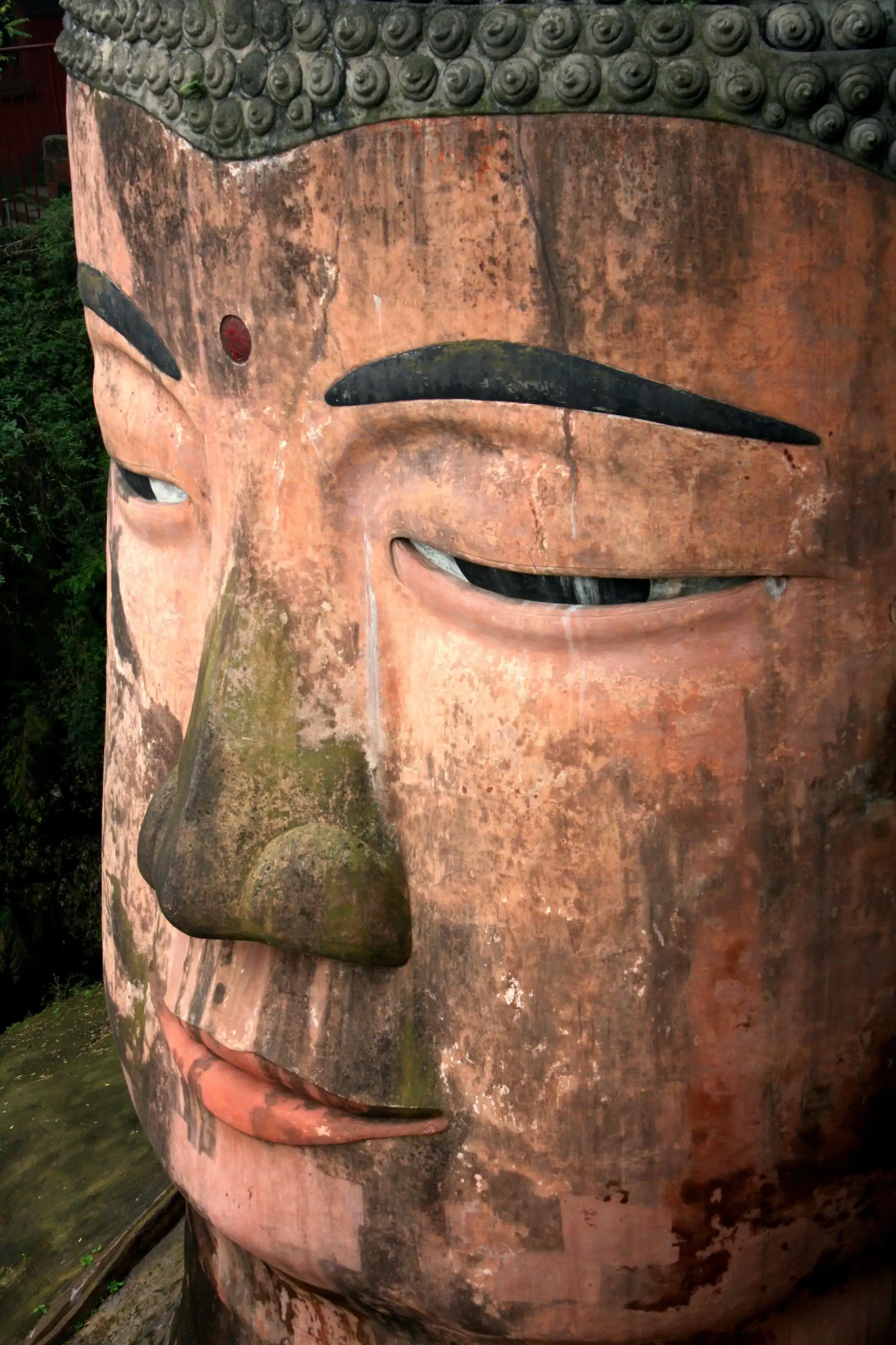 https://dulichmayman.com/wp-content/uploads/2025/12/kham-pha-phat-son-dai-de-tim-lai-binh-yen-noi-tam-3981-1.jpg